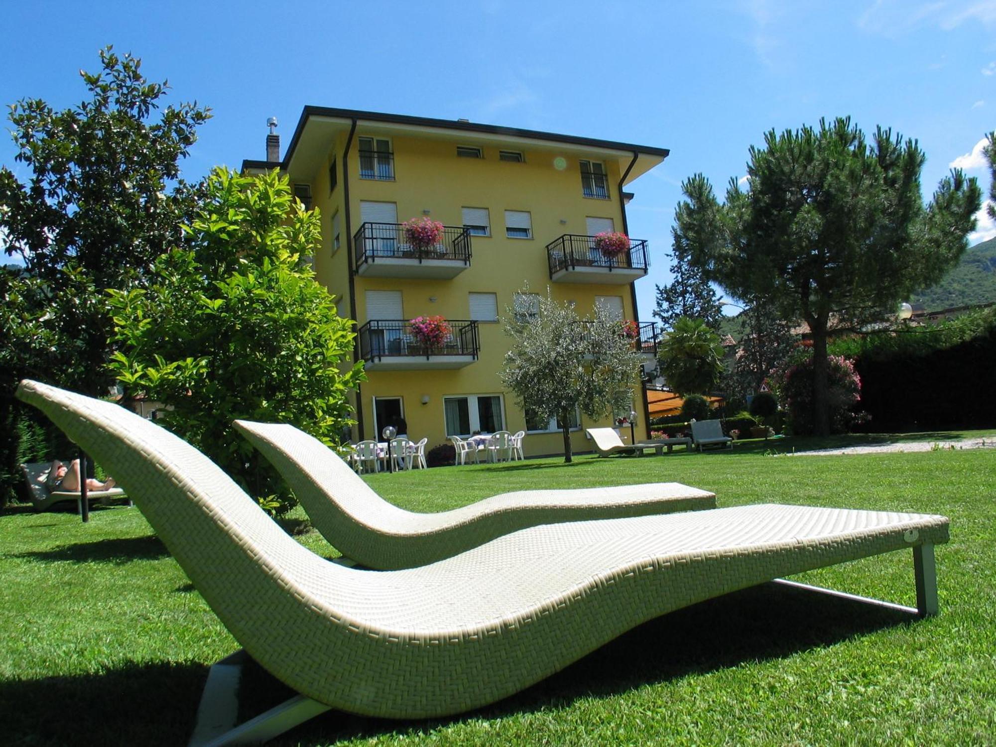Hotel Toresela Bike Am Gardasee 토르볼레 외부 사진