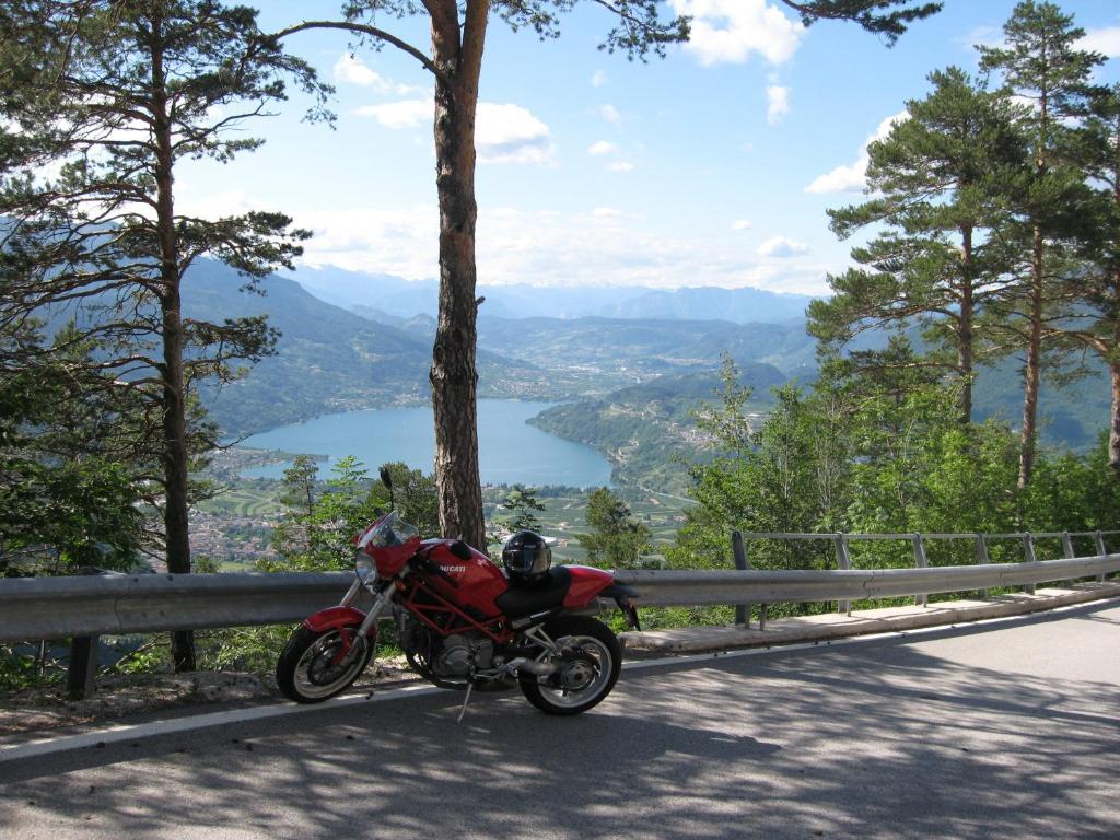 Hotel Toresela Bike Am Gardasee 토르볼레 외부 사진