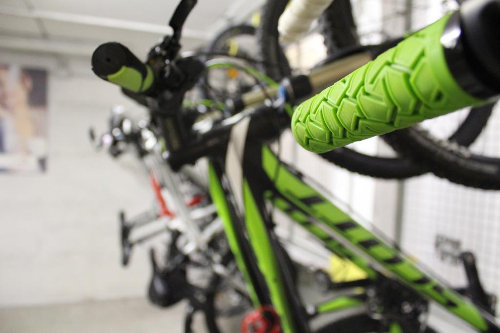 Hotel Toresela Bike Am Gardasee 토르볼레 외부 사진